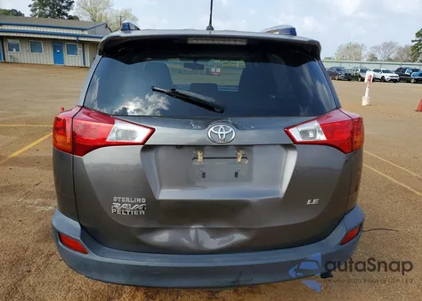 2013 Toyota Rav4 Le z USA, uszkodzony, nr VIN JTMZFREV2D5010522